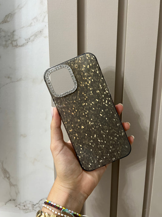 Forro iPhone 16 pro Max brillo