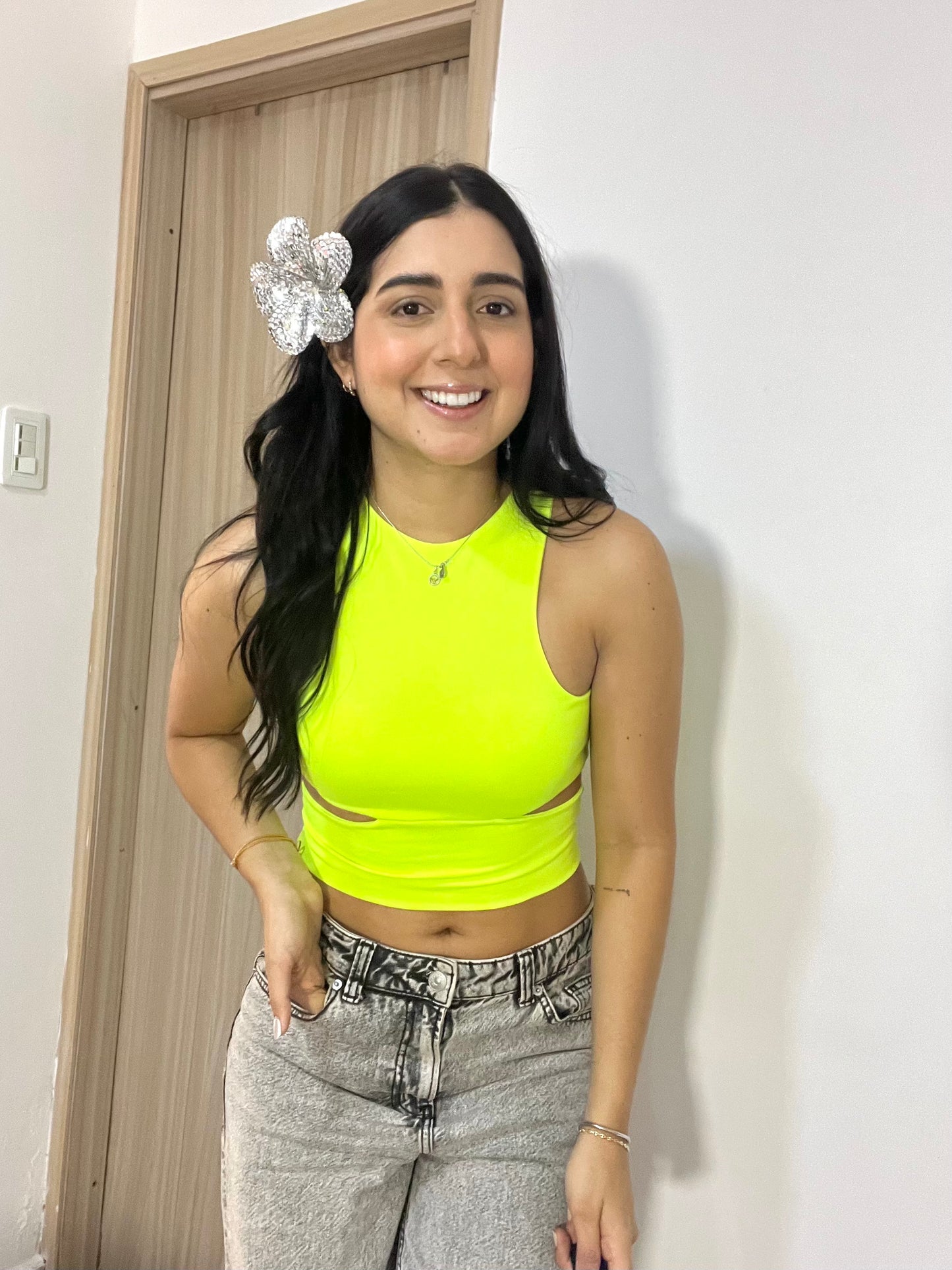 Top amarillo