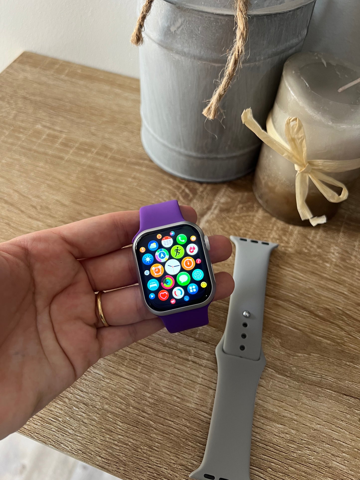 Reloj plateado 38mm x2 morado💦