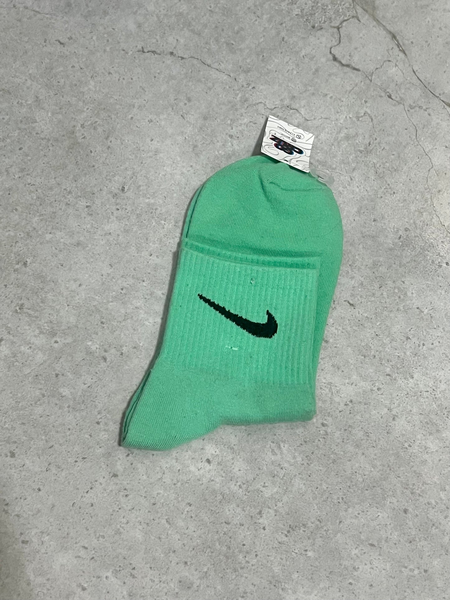 Semi nike verdes