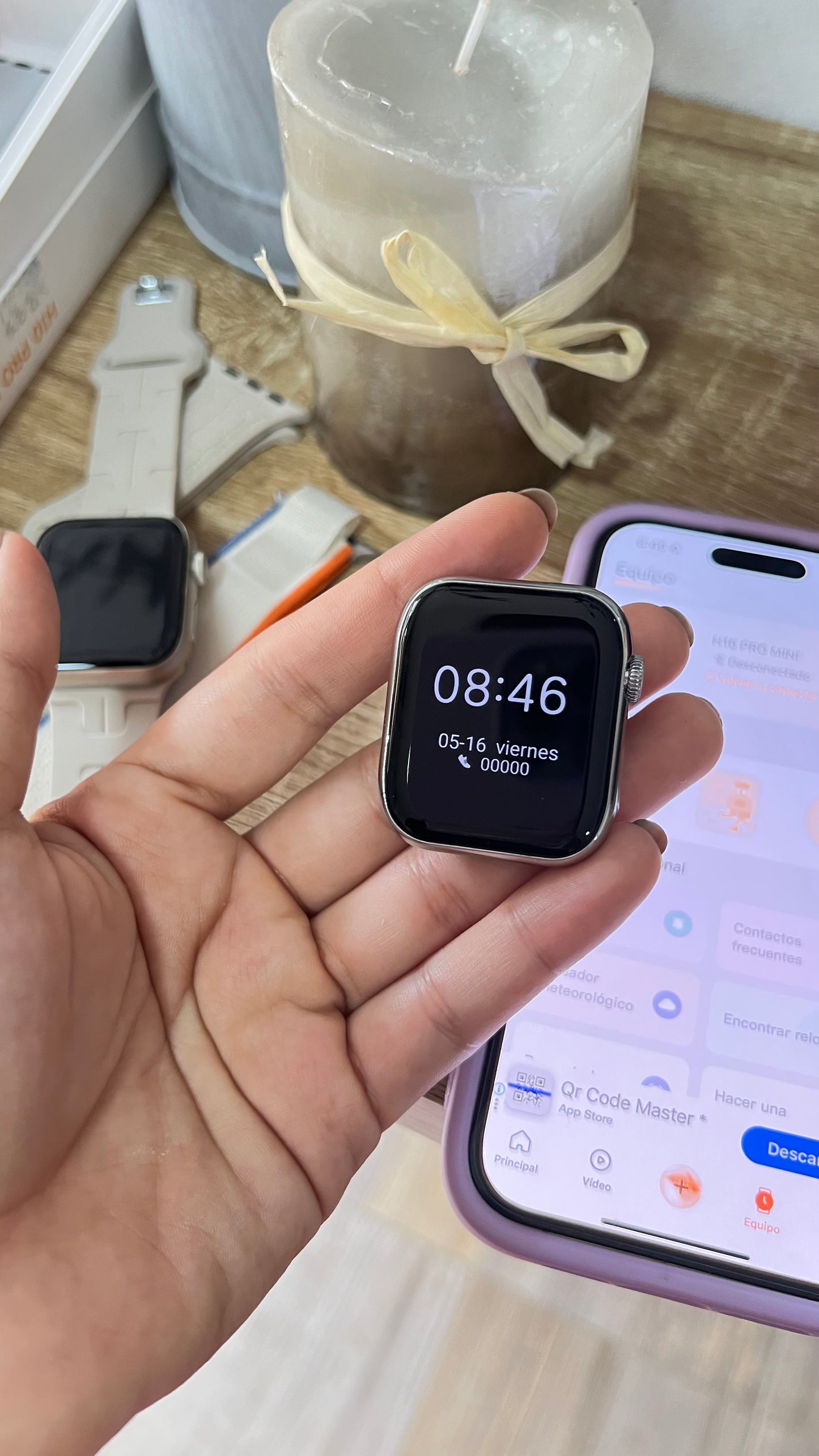 Reloj plateado IA #1
