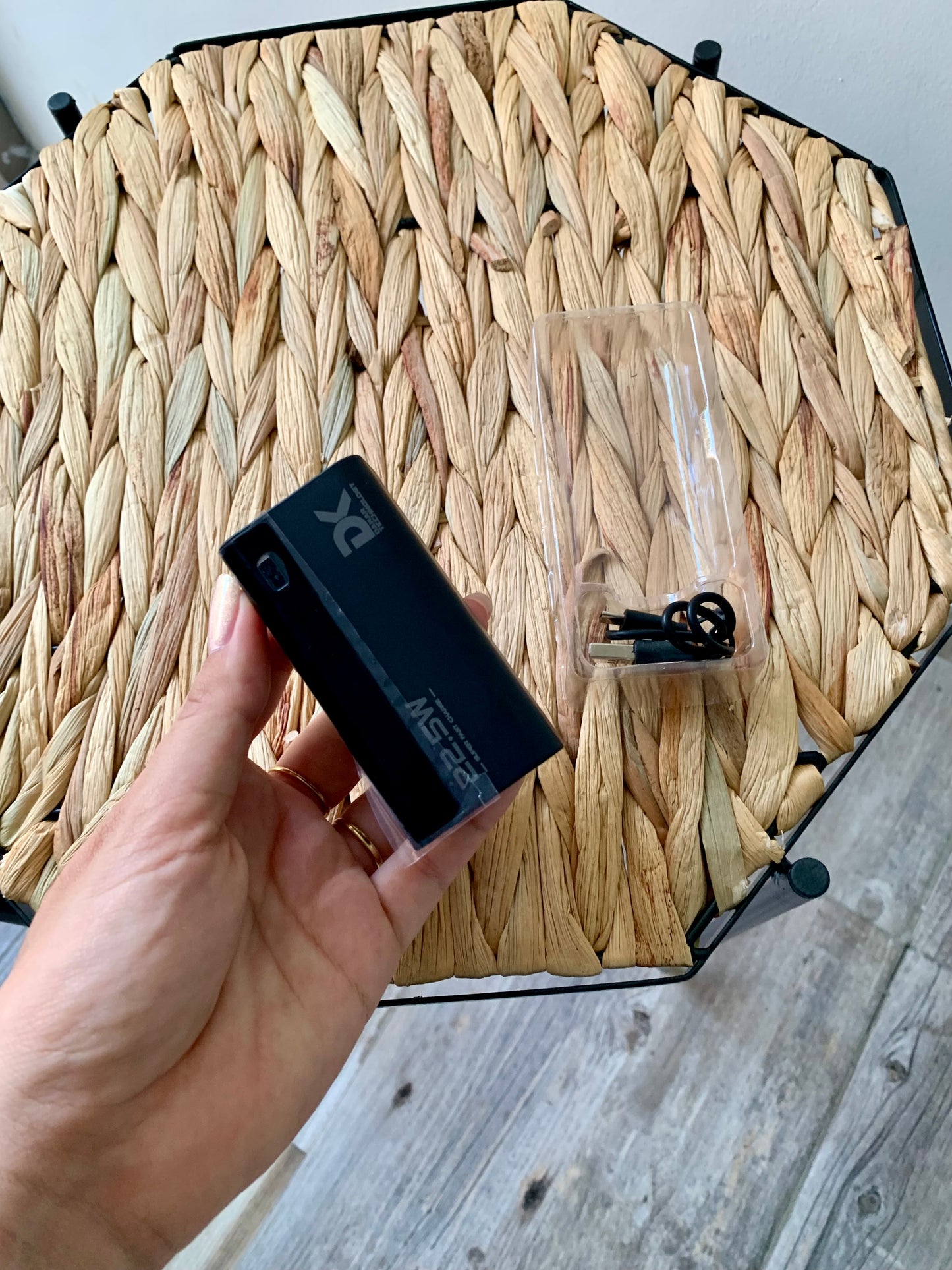 Batería portátil mini