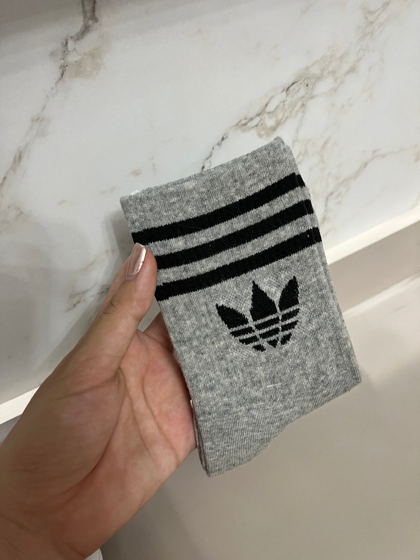 Semi adidas Gris