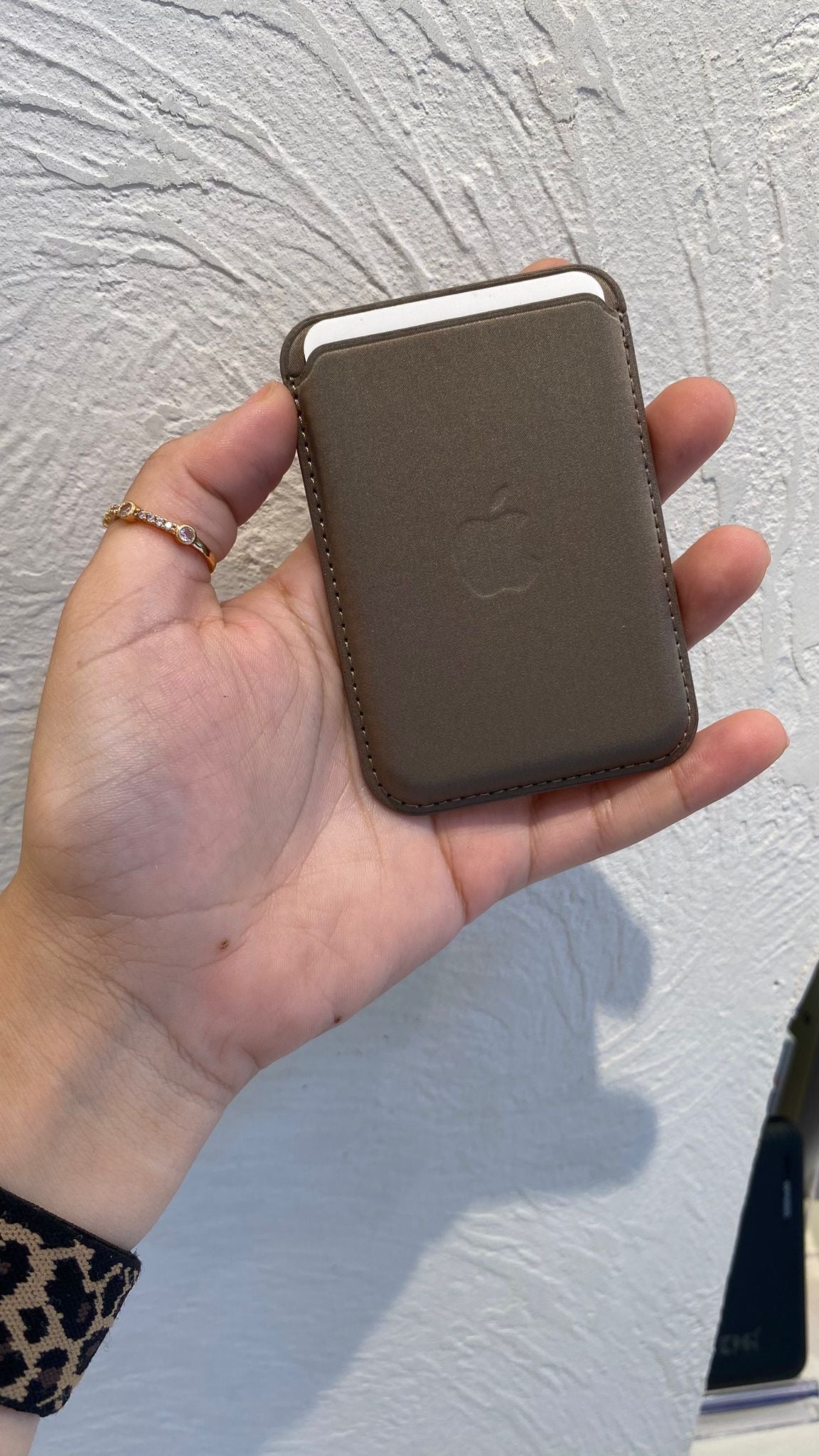 Tarjetero MagSafe