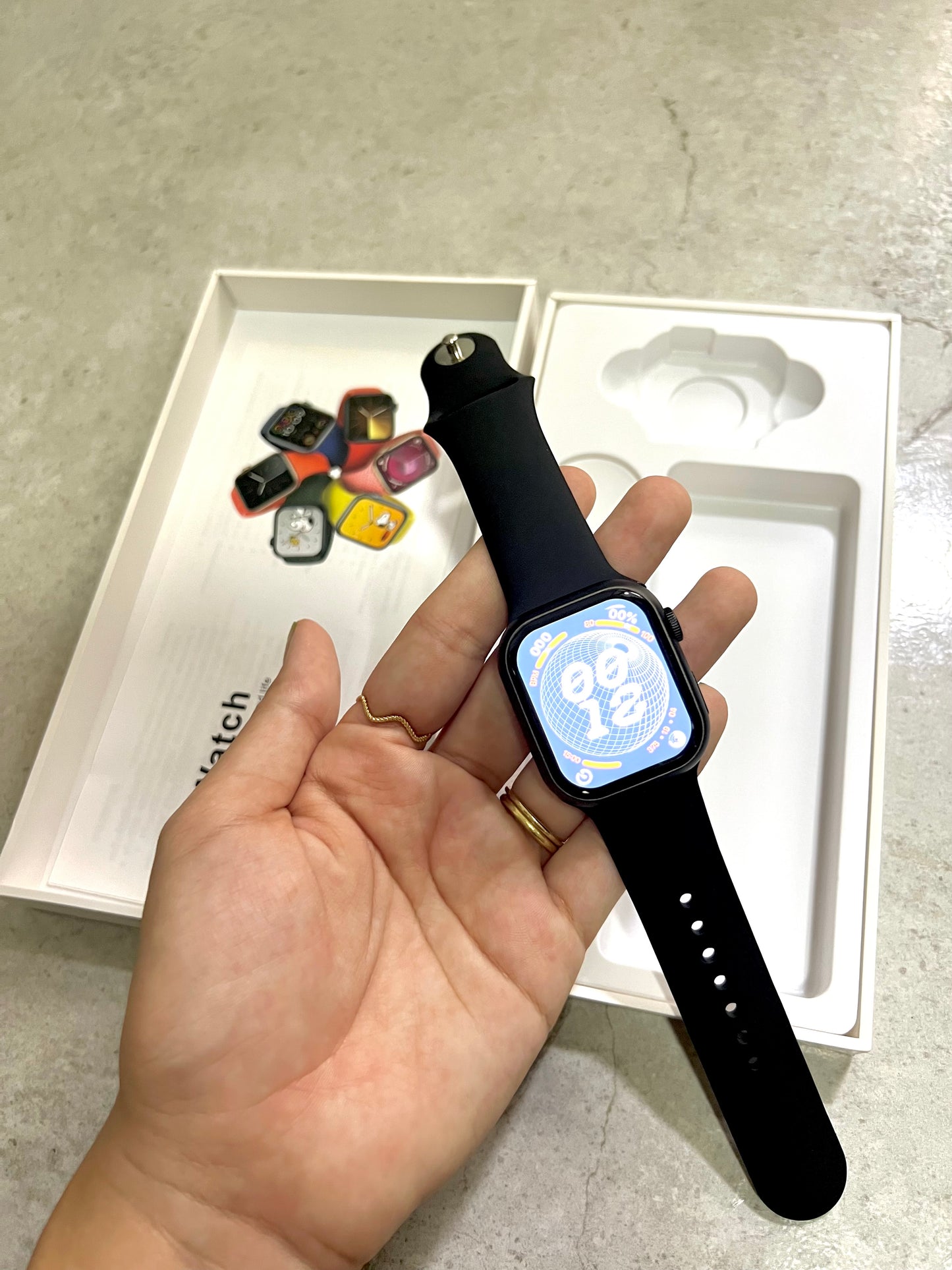Reloj negro 41mm (CB)