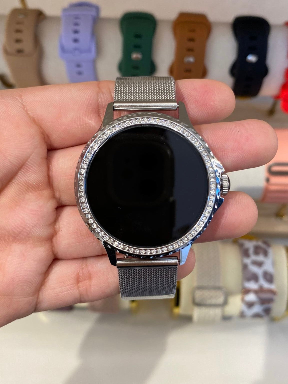 Reloj circular plateado dama