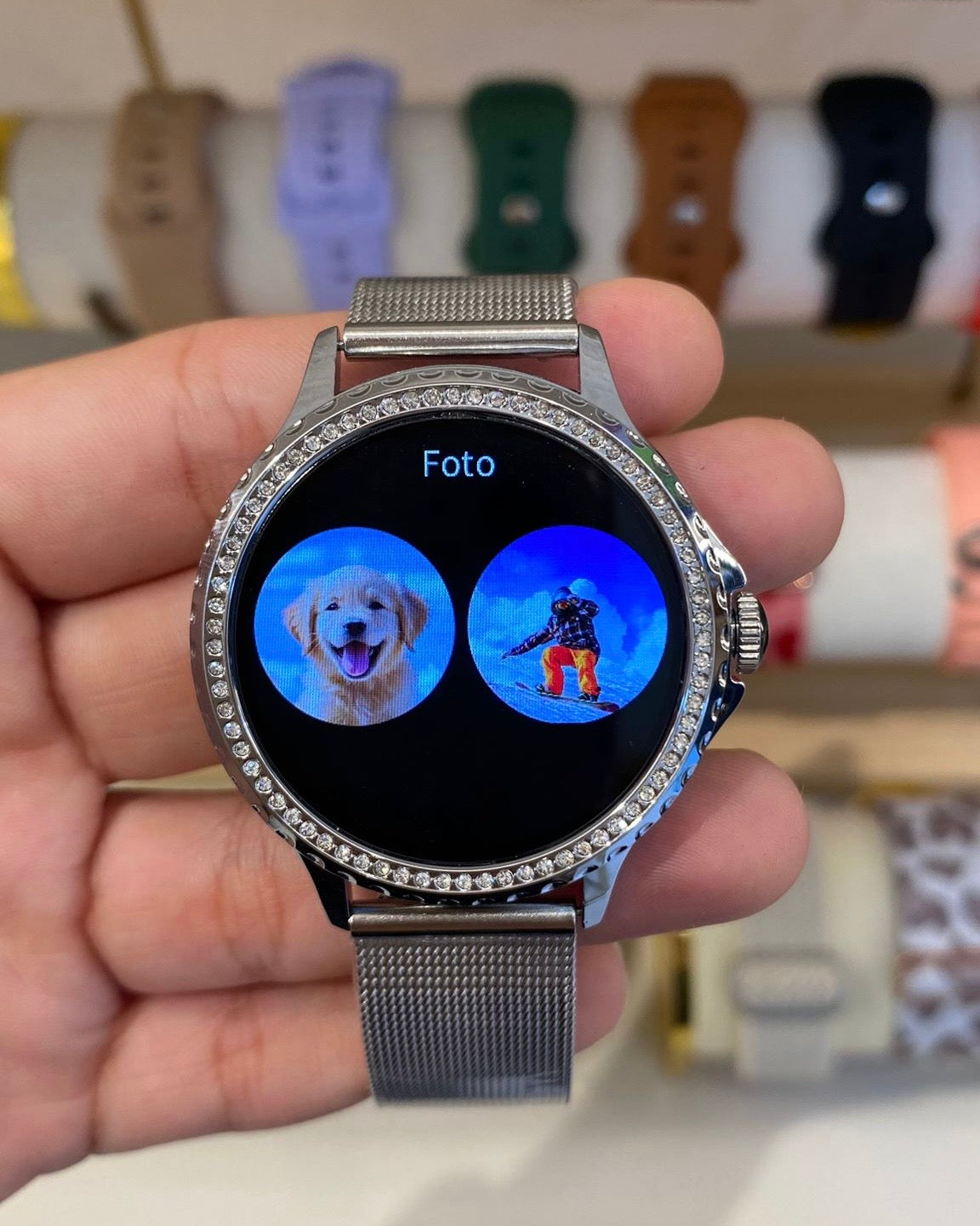 Reloj circular plateado dama