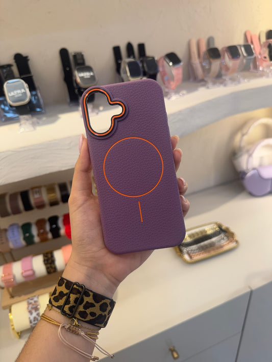 Forro iPhone 16/17 tipo cuero