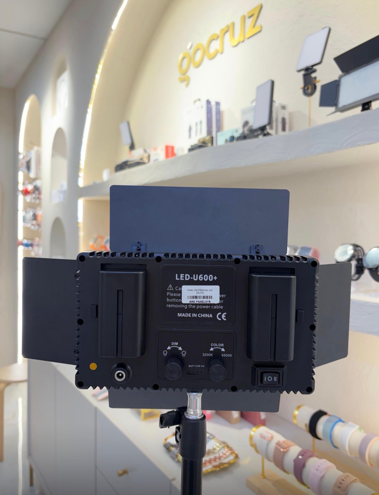 Panel led profesional 600