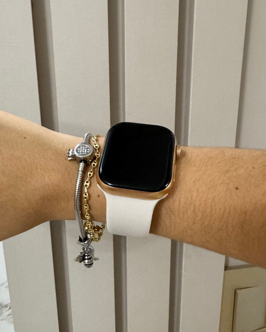 Reloj dorado oscuro 45mm