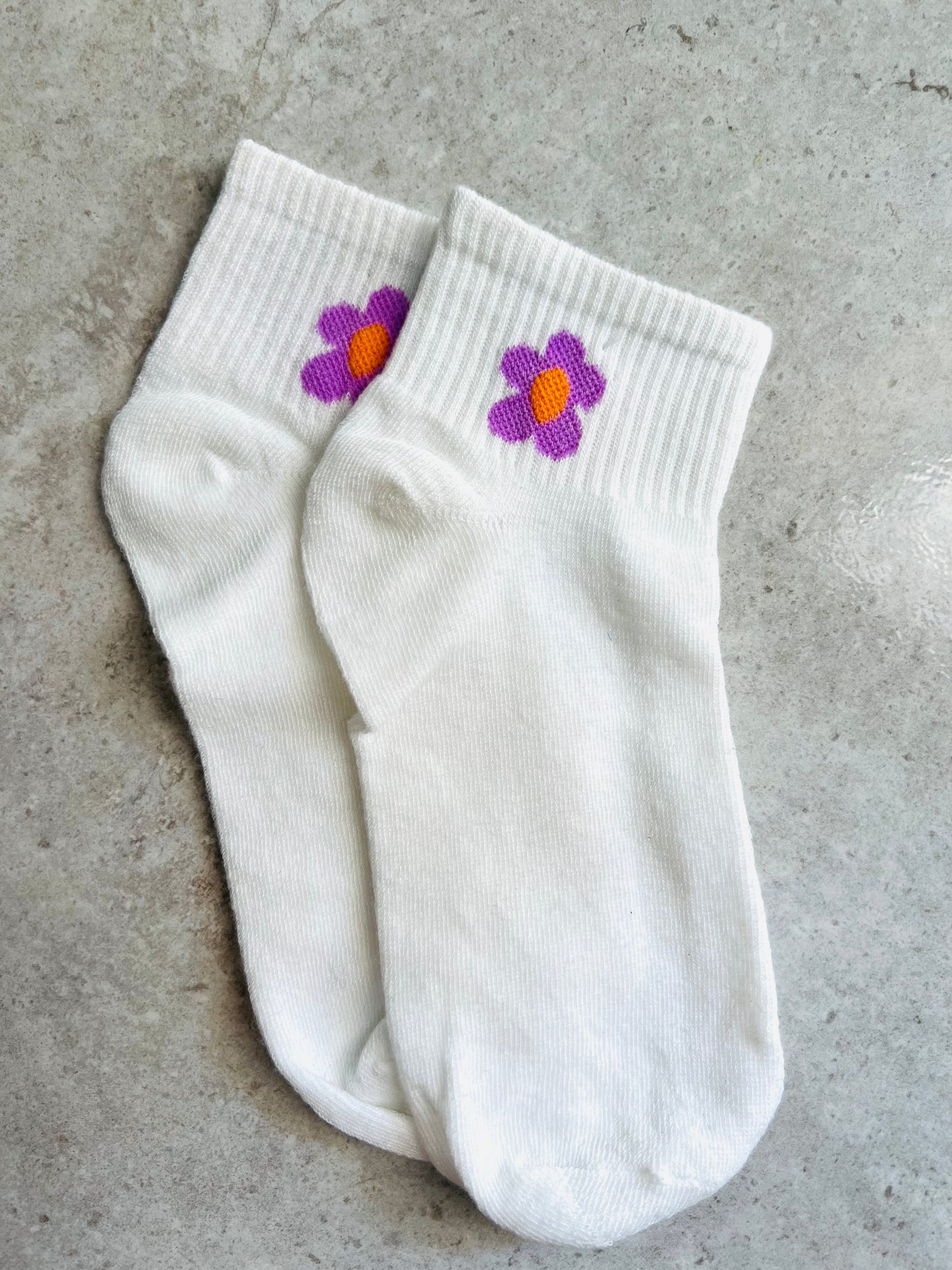 Básica flor morada