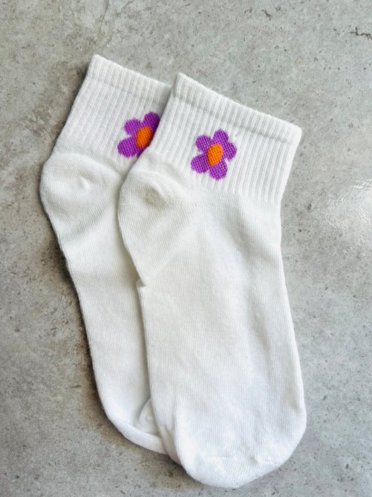 Básica flor morada