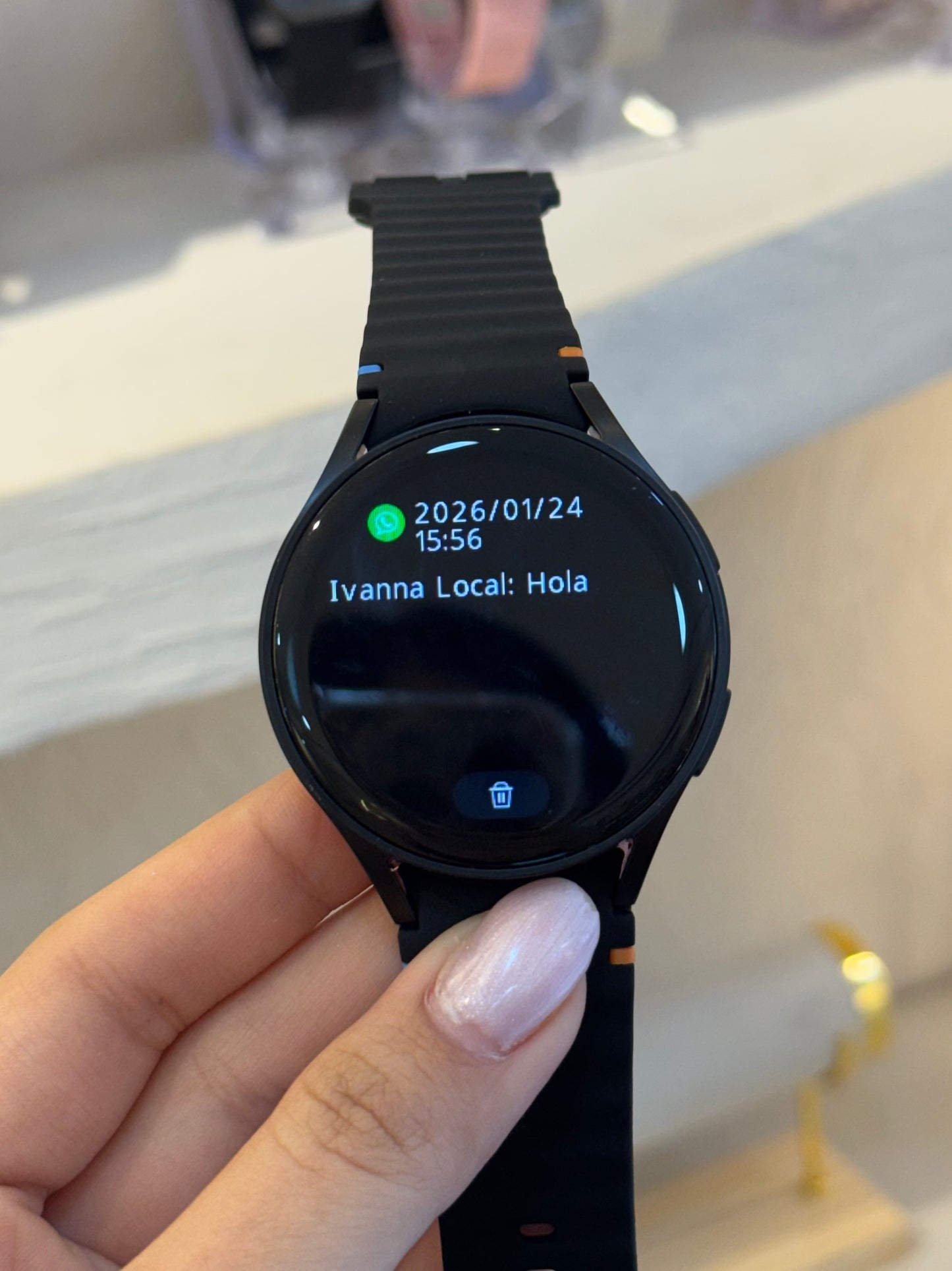 Reloj redondo tipo Samsung