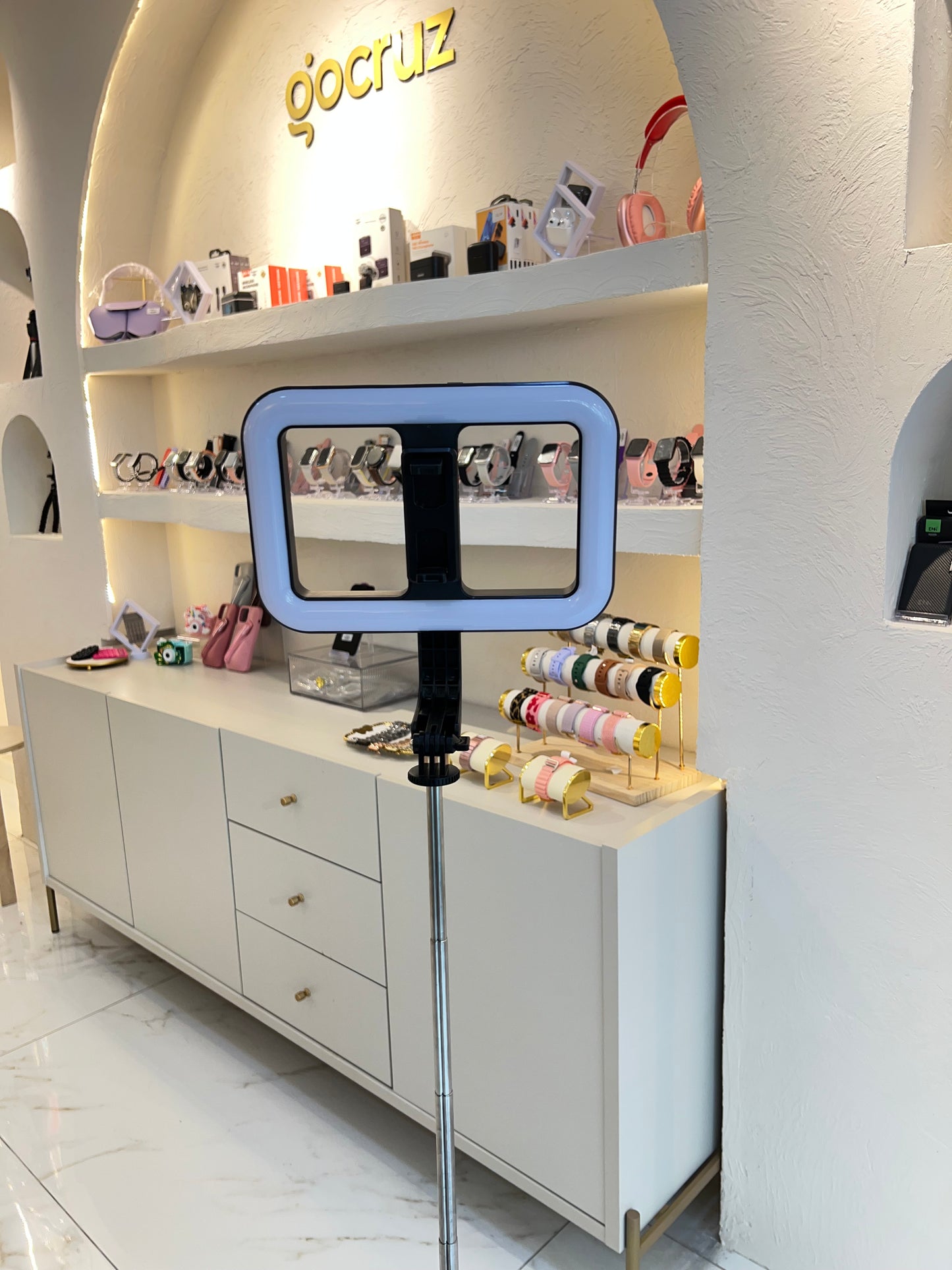 Trípode portatil con led