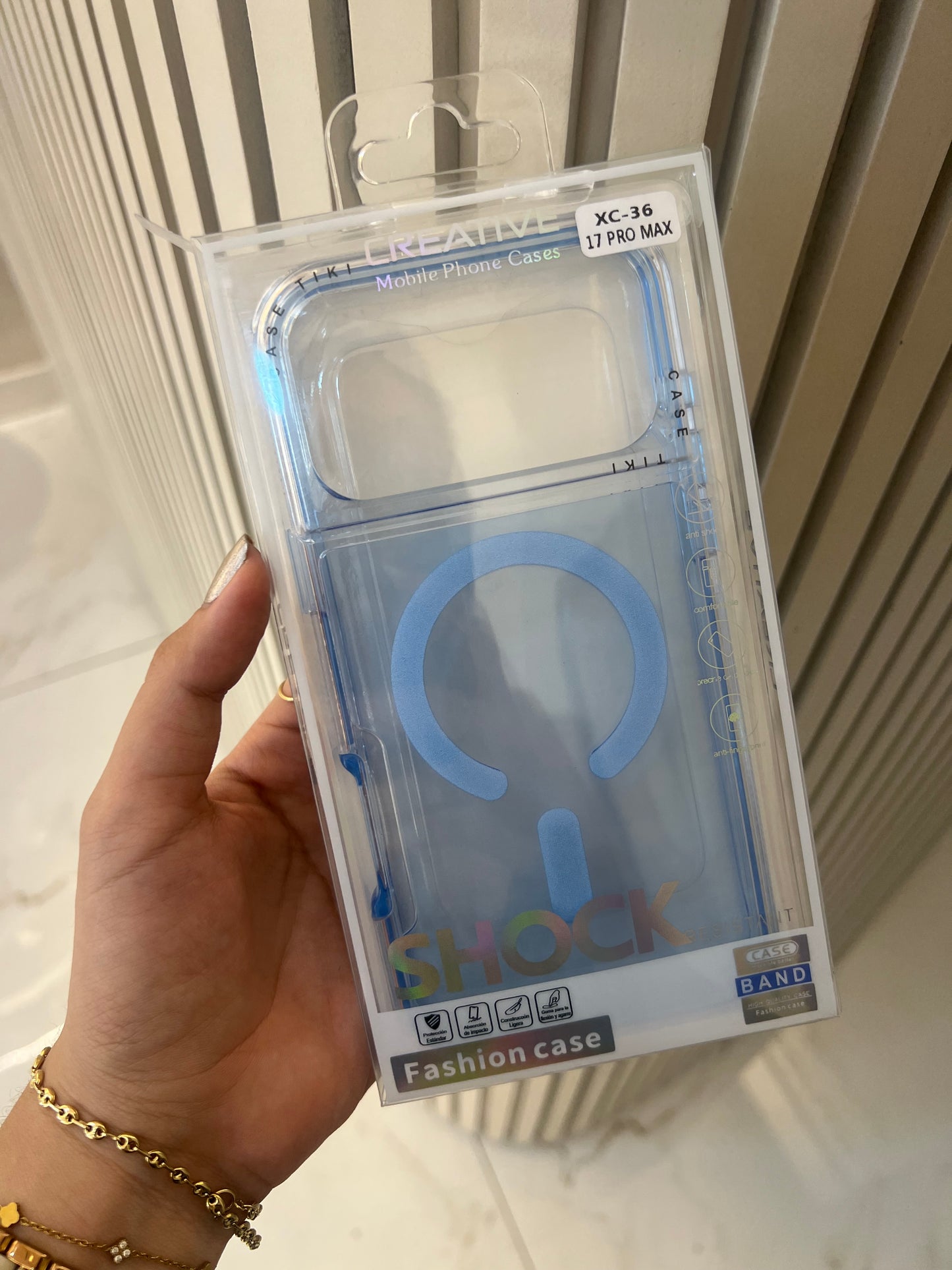 Forro anti golpes MagSafe 17 pro Max