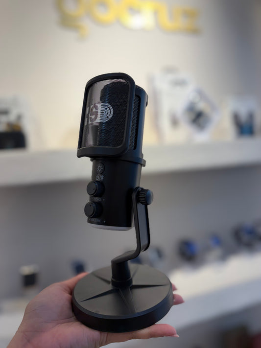 Micrófono 🎙️ tipo podcast