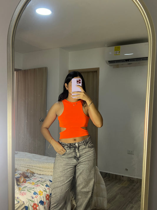 Top naranja